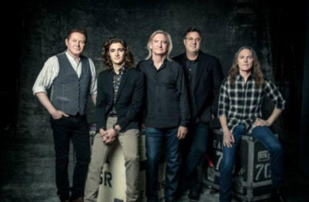 Eagles s Vincem Gillem a Deaconem Freyem (Foto: Eagles)