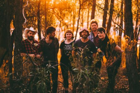 Cash Savage & The Last Drinks